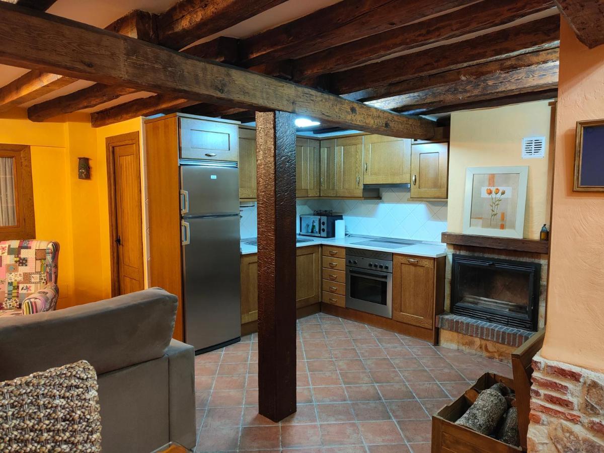 Casa Vieja Tabanera A 8 Min De Segoia Affittacamere Tabanera del Monte Esterno foto